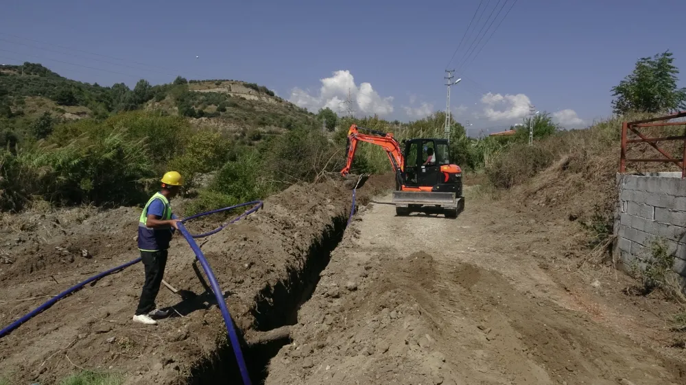 DEFNE ÇÖKEK’TE 12 YILLIK SU SORUNU ÇÖZÜLDÜ