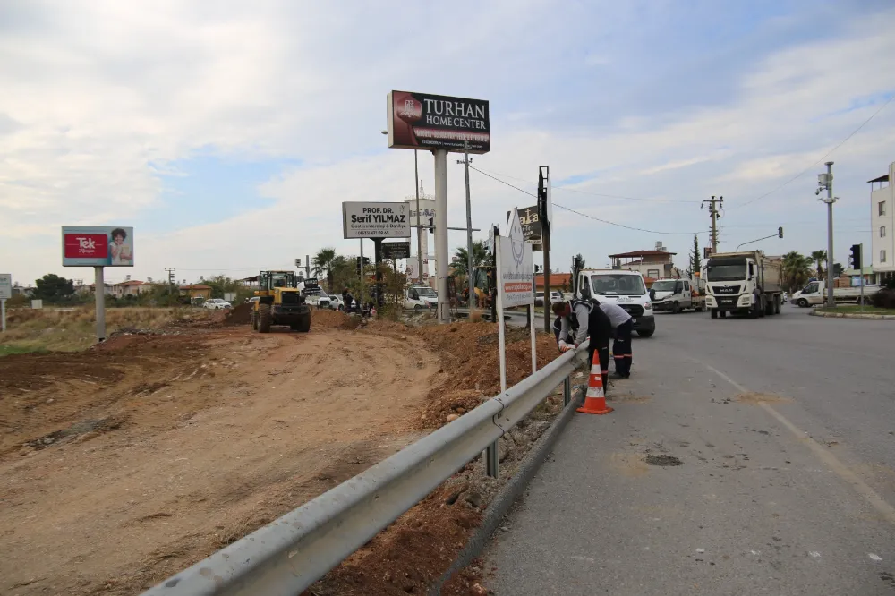 ARSUZ OTOBAN KAVŞAĞI GENİŞLİYOR