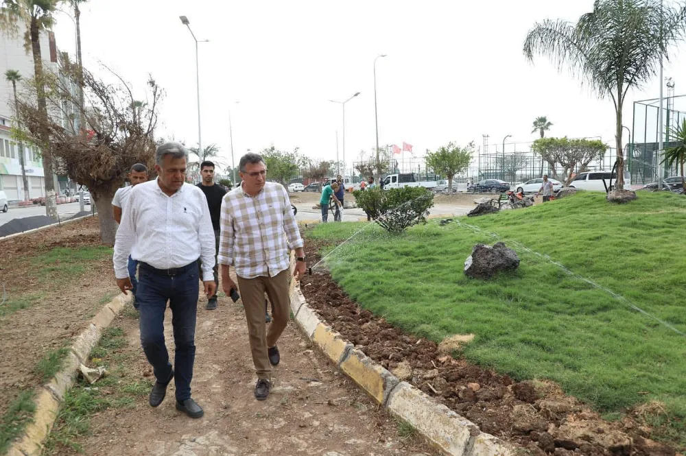 BAŞKAN DÖNMEZ İSKENDERUN’UN ÇEHRESİNİ DEĞİŞTİRİYOR