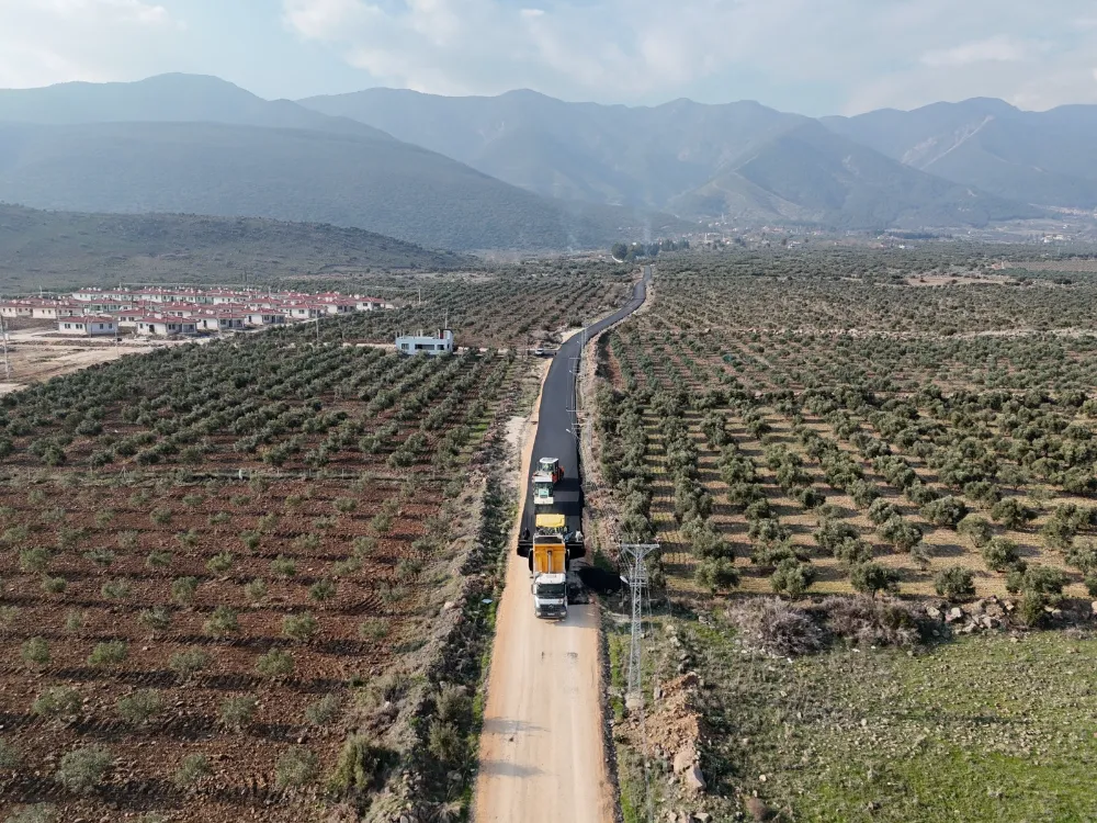 HBB KIRIKHAN’DA ASFALT ÇALIŞMALARINA DEVAM EDİYOR