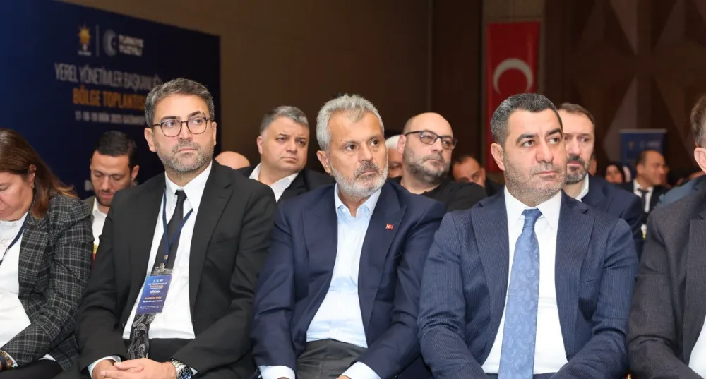 BAŞKAN ÖNTÜRK, YEREL YÖNETİMLER TOPLANTISI’NA KATILDI