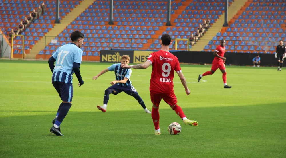 ADANA DEMİRSPOR – BOLUSPOR MAÇI SARISEKİ FUAT TOSYALI STADINDA OYNANDI