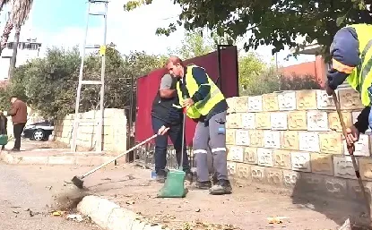 DÖRTYOL’DA TEMİZLİK İŞLERİ MÜDÜRLÜĞÜ EKİPLERİ ÇALIŞMALARI ARALIKSIZ SÜRDÜRÜYOR