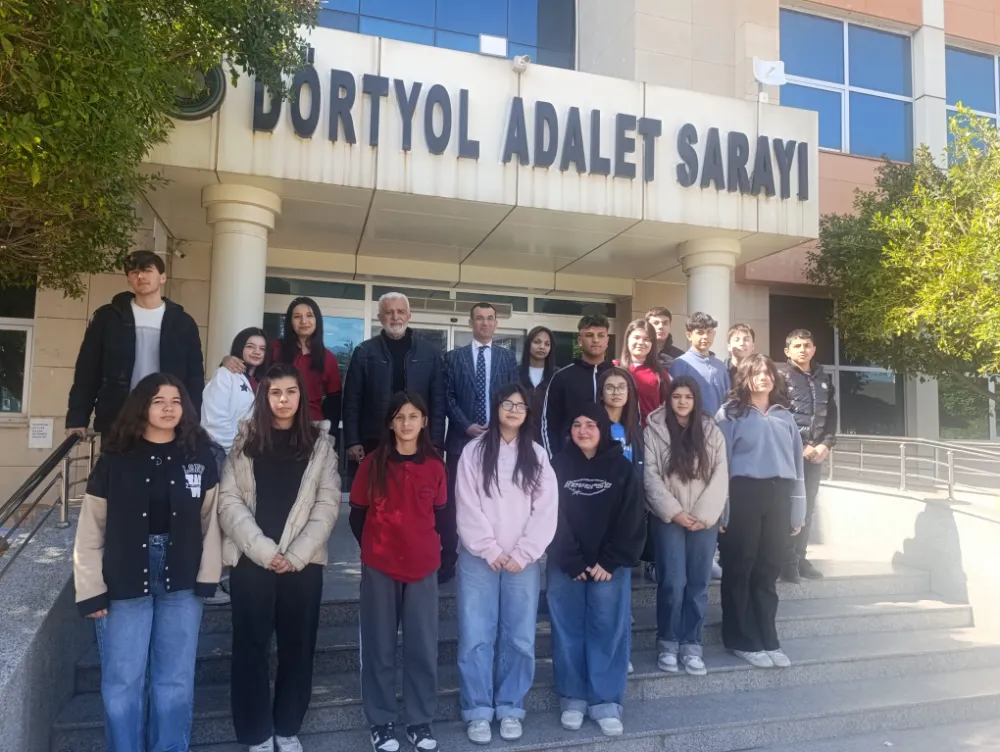 DÖRTYOL TİCARET VE MESLEKİ ANADOLU LİSESİ ÖĞRENCİLERİ ADLİYE’Yİ GEZDİ