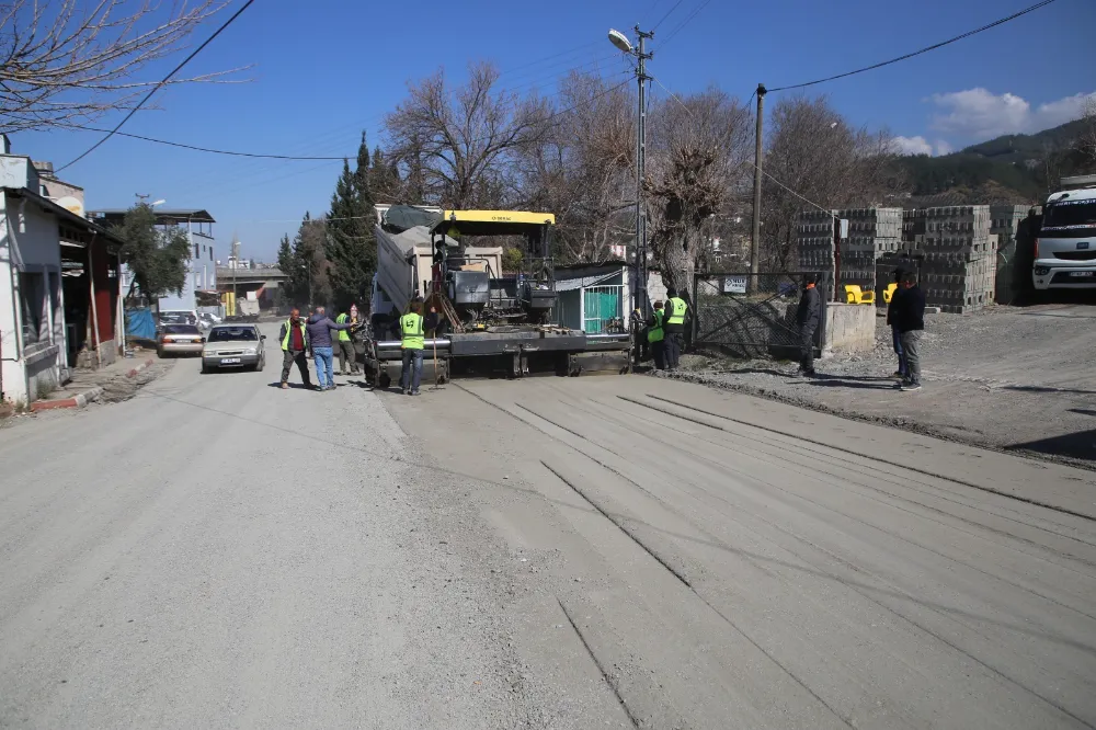 ASFALT ÇALIŞMALARI DÖRTYOL ULAŞIMINI RAHATLATIYOR