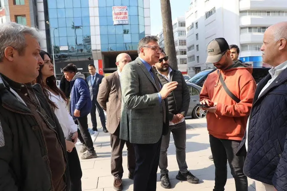 İSKENDERUN’DA TEMİZLİK ÇALIŞMALARI ARALIKSIZ SÜRECEK