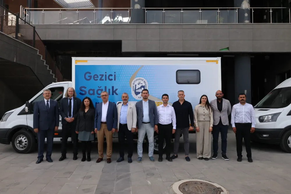 BÜYÜKŞEHİR FİLOSUNA 2 ADET GEZİCİ SAĞLIK ARACI KATILDI