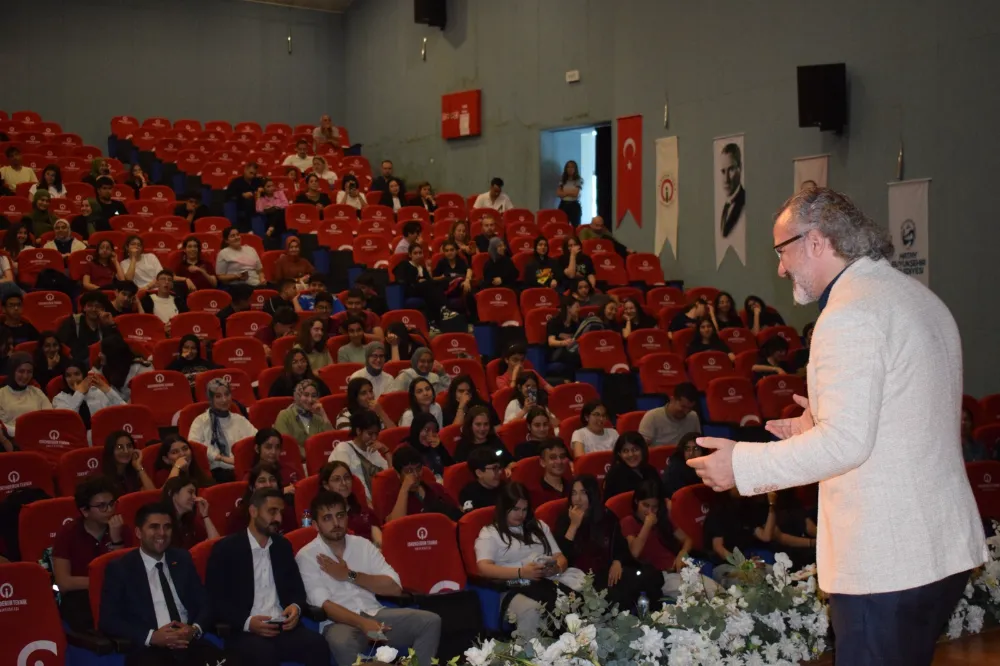 HBB, YKS VE LGS ADAYLARINA YOL GÖSTERİYOR