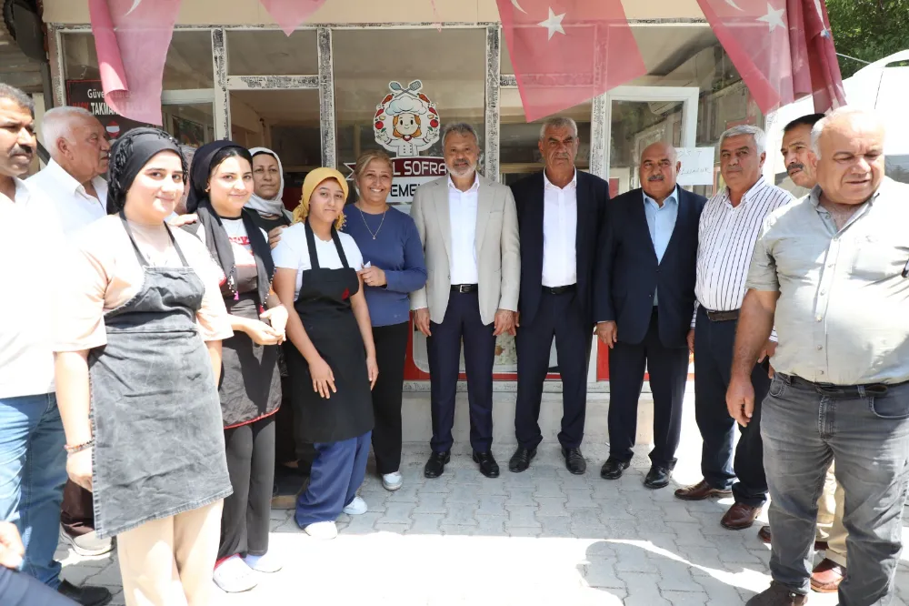 BAŞKAN ÖNTÜRK KUMLU’DA ESNAFI DİNLEDİ