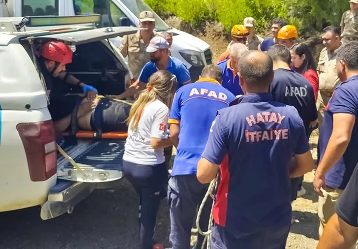 DAĞLIK BÖLGEDE YARALANAN VATANDAŞ KURTARILDI