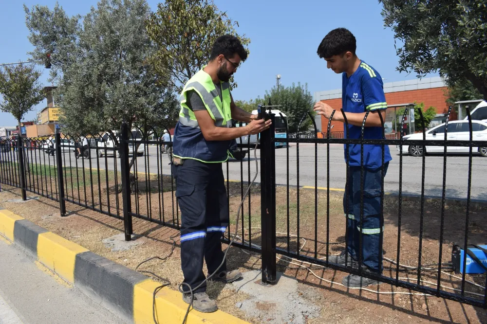 HBB, İSKENDERUN’DA YOL GÜVENLİĞİNİ VE ESTETİĞİNİ ARTTIRIYOR