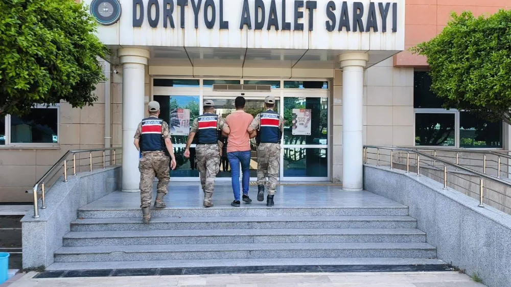 DÖRTYOL’DA ORMAN YANGININI ÇIKARTTIĞI İDDİASİ İLE GÖZALTINA ALINAN BİR KİŞİ TUTUKLANDI