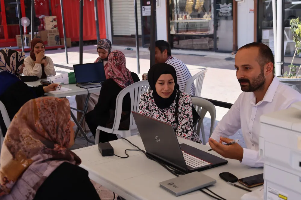 HBB’DEN 5 BİN ÖĞRENCİYE ÜNİVERSİTE TERCİH DESTEĞİ