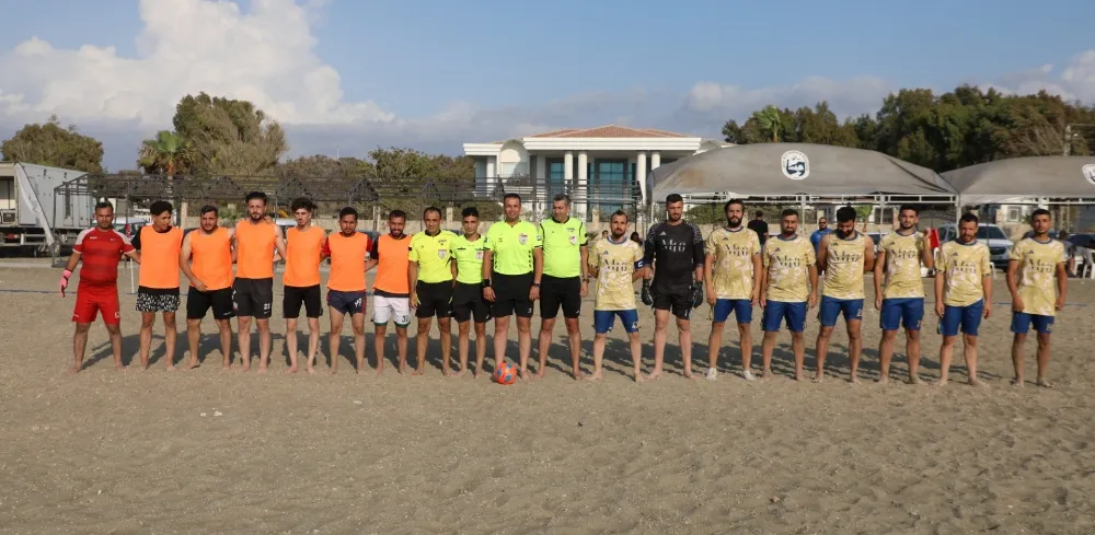 ZAFER COŞKUSU SAHİLDE SPORLA TAÇLANDI