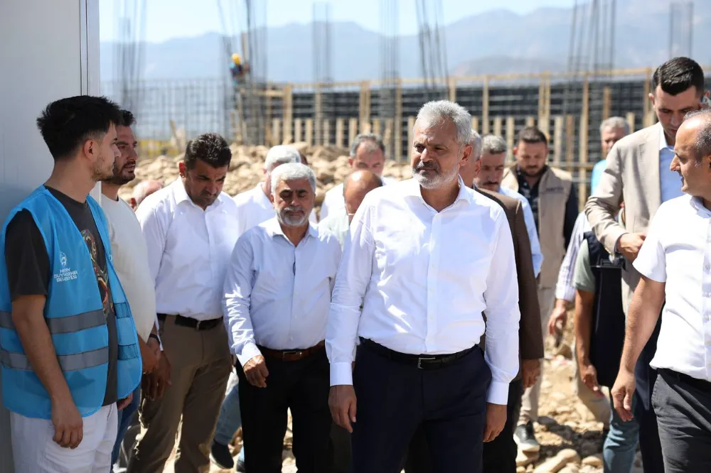 BAŞKAN ÖNTÜRK, ÇEVRE DOSTU TESİSİN İNŞAATINI GEZDİ